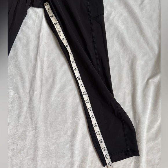 Lululemon Align High-Rise Crop 23” Pant with Pockets Size 8 - Picture 5 of 10